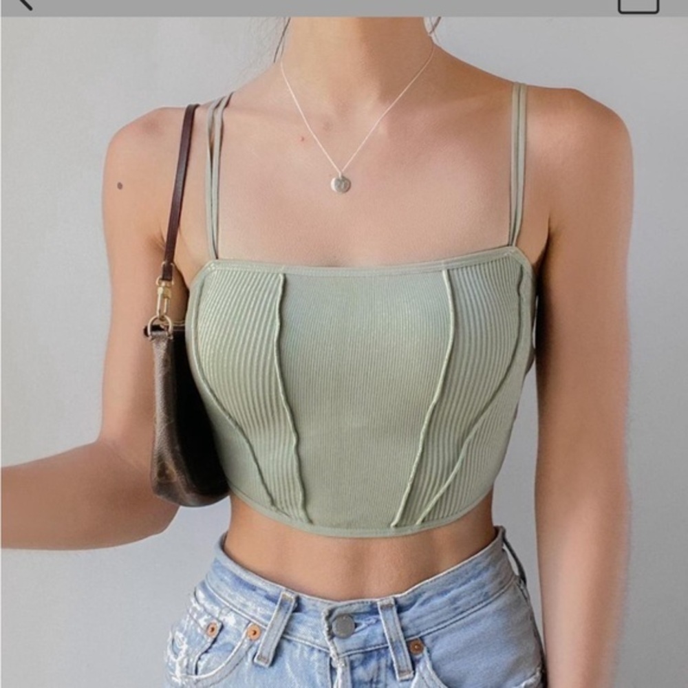 NWOT urban outfitters light green cropped tank‎ w/ double straps sz s